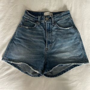 Abercrombie Ultra High Rise Mom Shorts